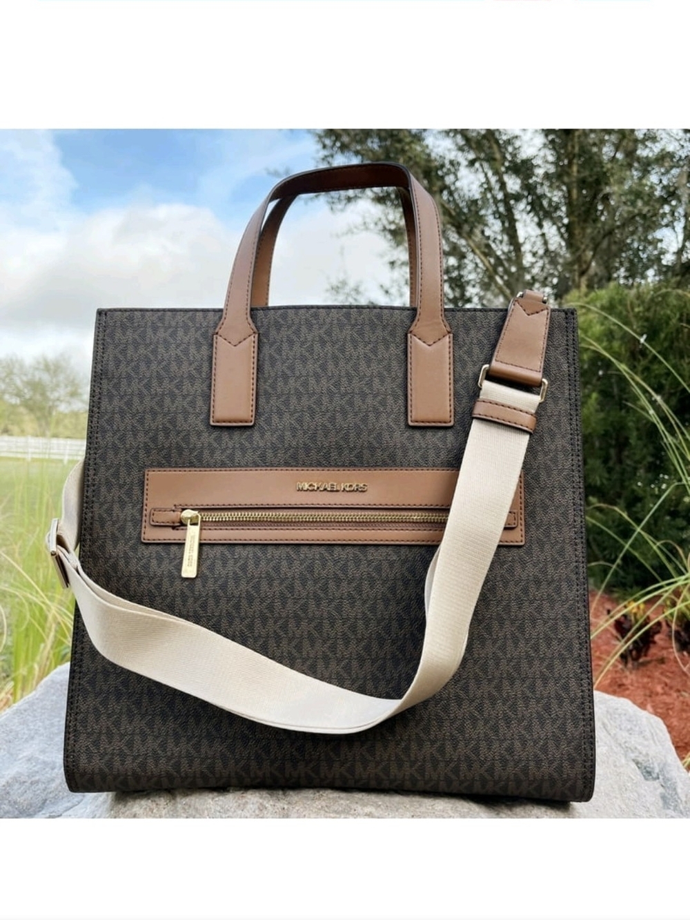 Michael Kors Kenly Large Signature Logo Tote Brown